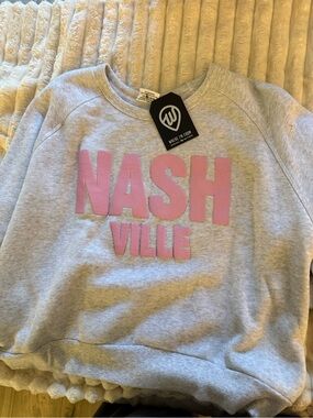 Where I’m from Nashville crop sweatshirt
